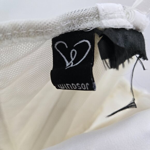 Windsor White Satin Bustier Corset Size Small - Picture 13 of 14